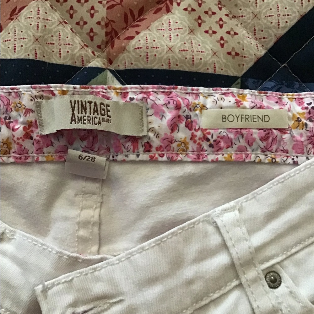 2/$10 Vintage America Blues jeans